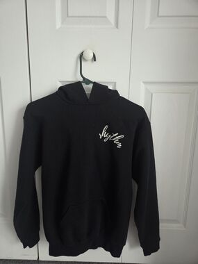 Jerzees XL Youth Black Pullover Hoodie Cotton Blend Long Sleeve